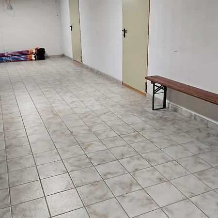 2 By The * زيل أم سي